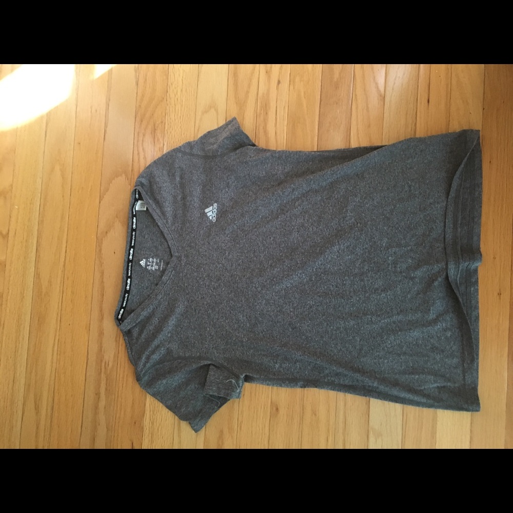 athletic shirt